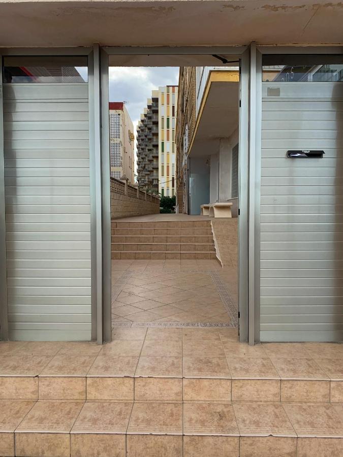 Apartamento Beatrix, Primera Linea, Con Aparcamiento Apartment Gandía Exterior photo